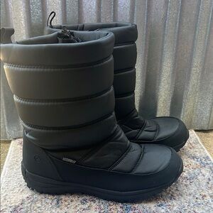 🐬Magellan Adult Unisex Black Waterproof Winter Boots M9/W10
